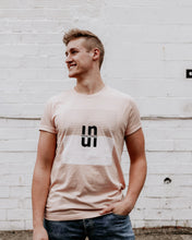 UN LOGO Tee