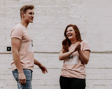 UN LOGO Tee
